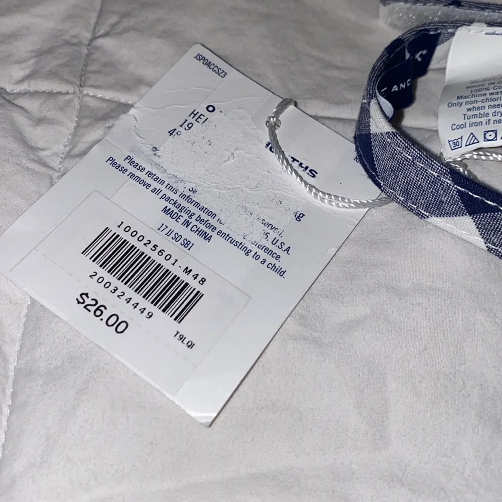 New Infant Boys, Janie and Jack bow tie with Velcro closure NWT